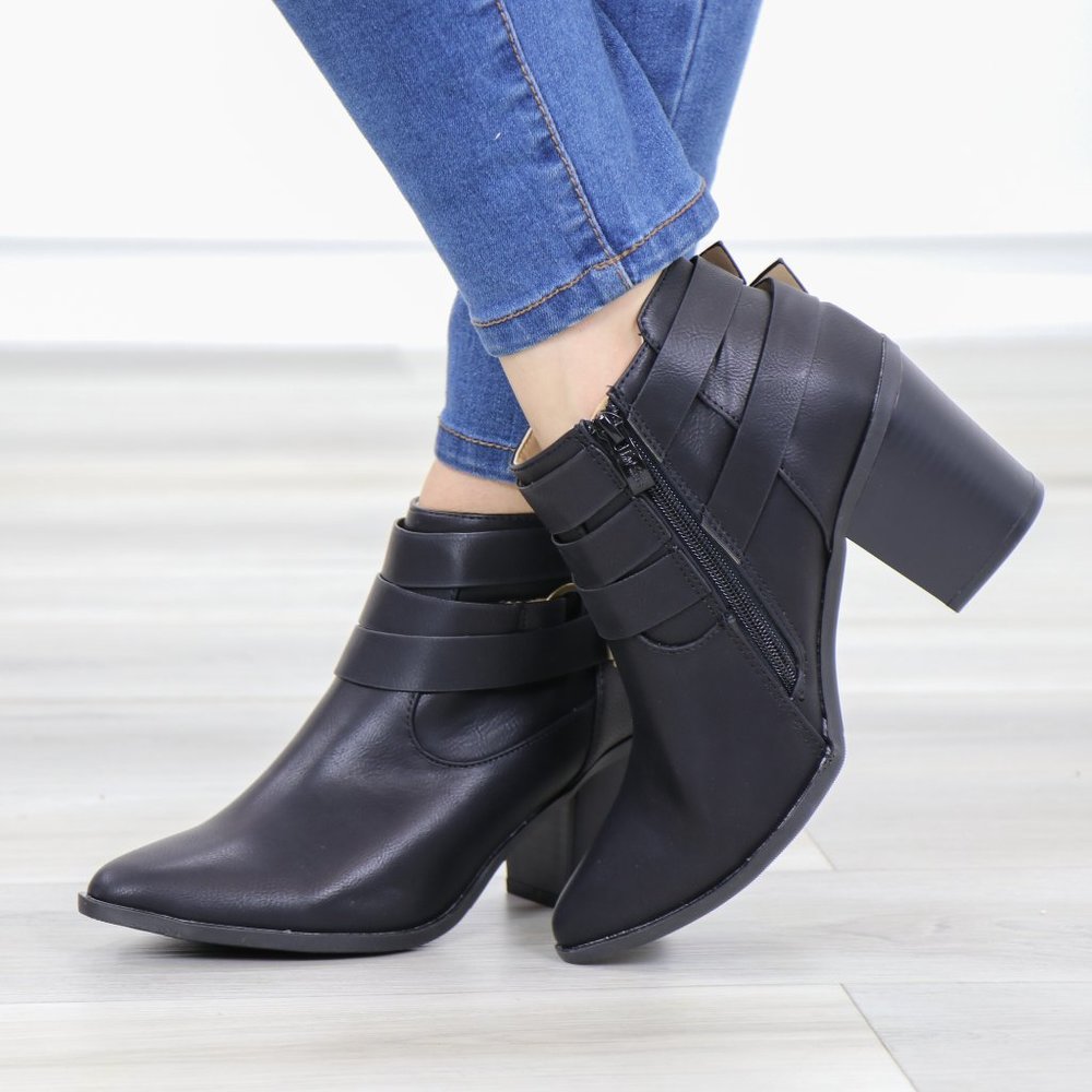 Pointy Toe Black Ankle Boots w/ Buckles - Picture 9 of 12